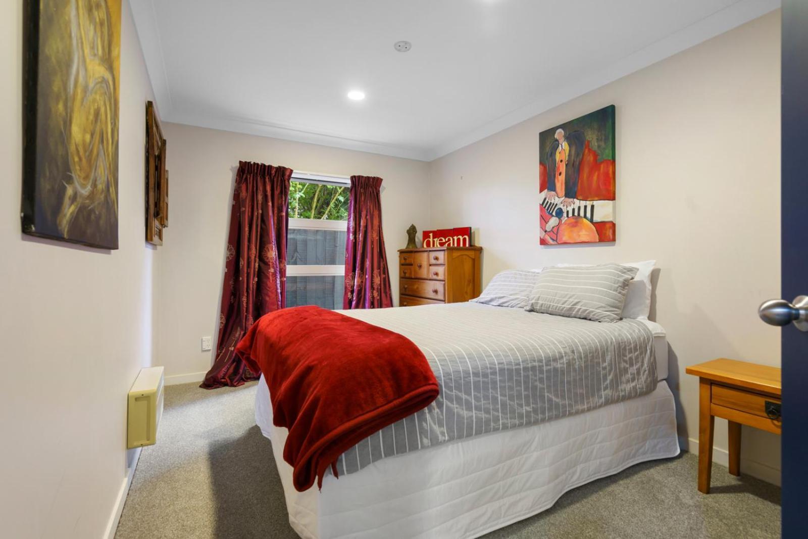 Sunny, Quiet, 2-Bedroom Unit In Fabulous Location! كامبريدج المظهر الخارجي الصورة